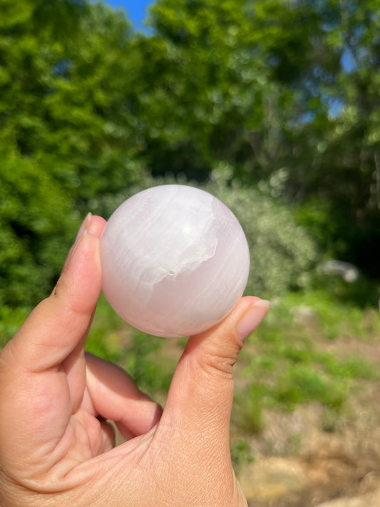 Mangano Calcite Sphere