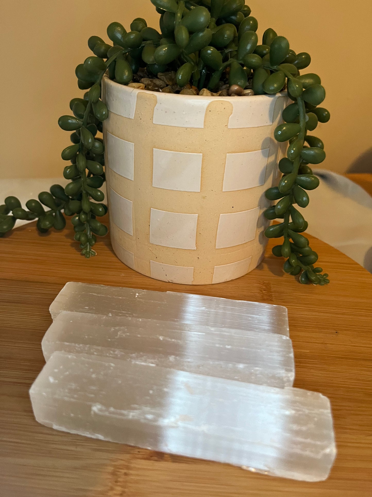 Selenite Logs