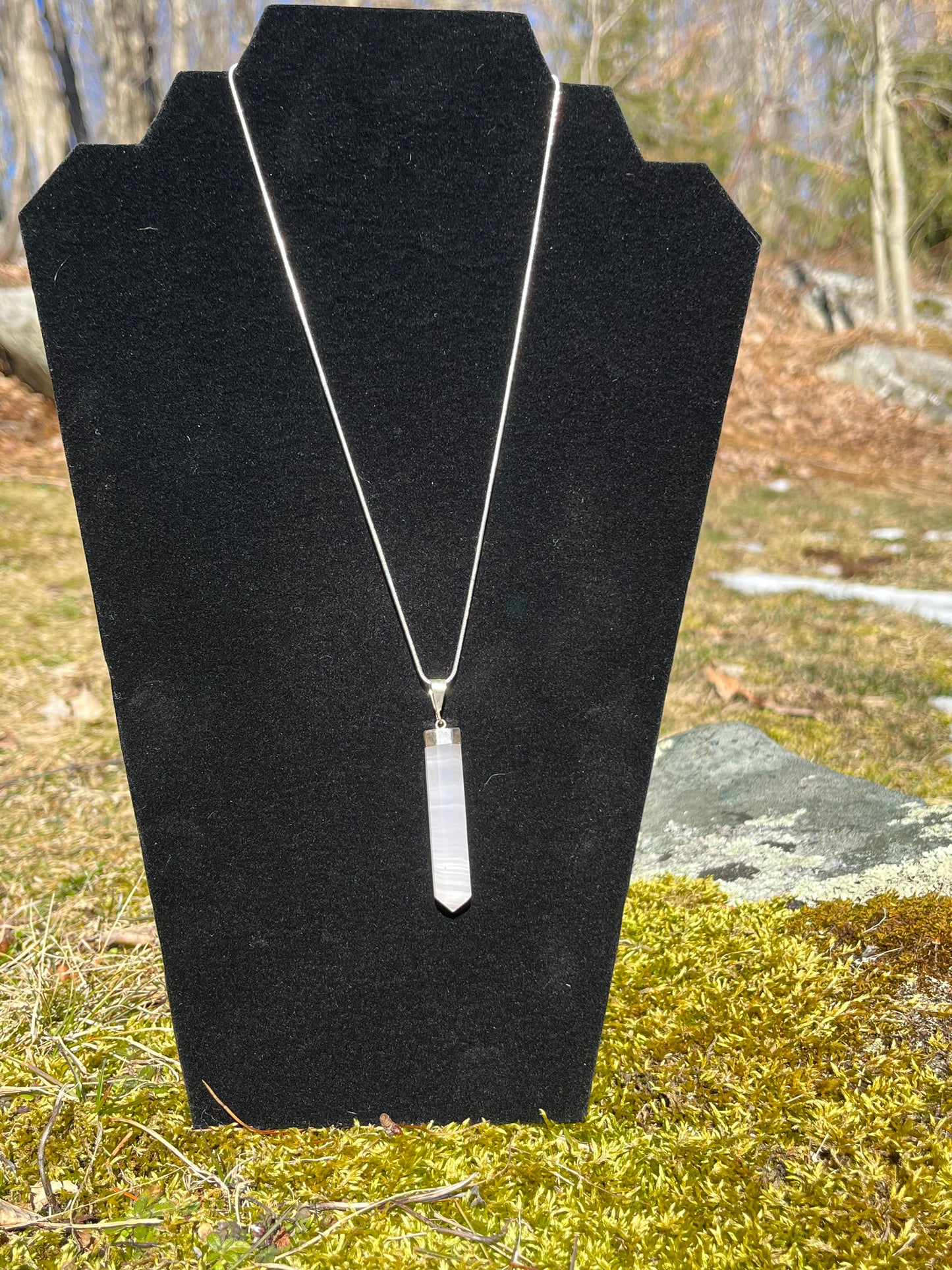 Mangano Calcite Necklace